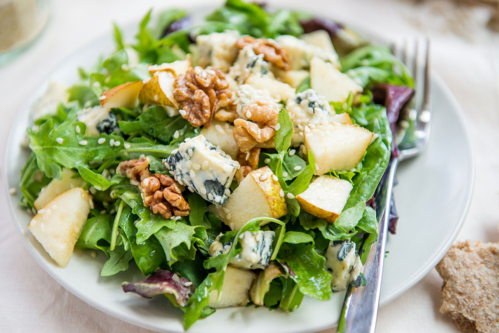 Watercress, walnut, blue cheese and pear salad